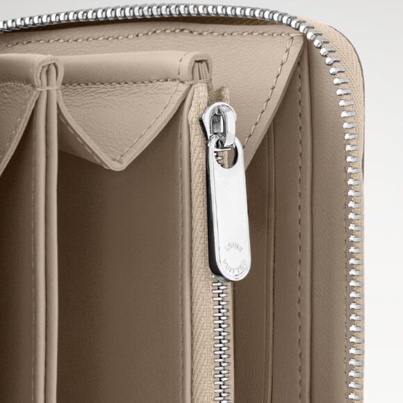 Louis Vuitton Zippy Wallet - Galet - BRAND NEW WITH TAGS - Picture 4 of 4